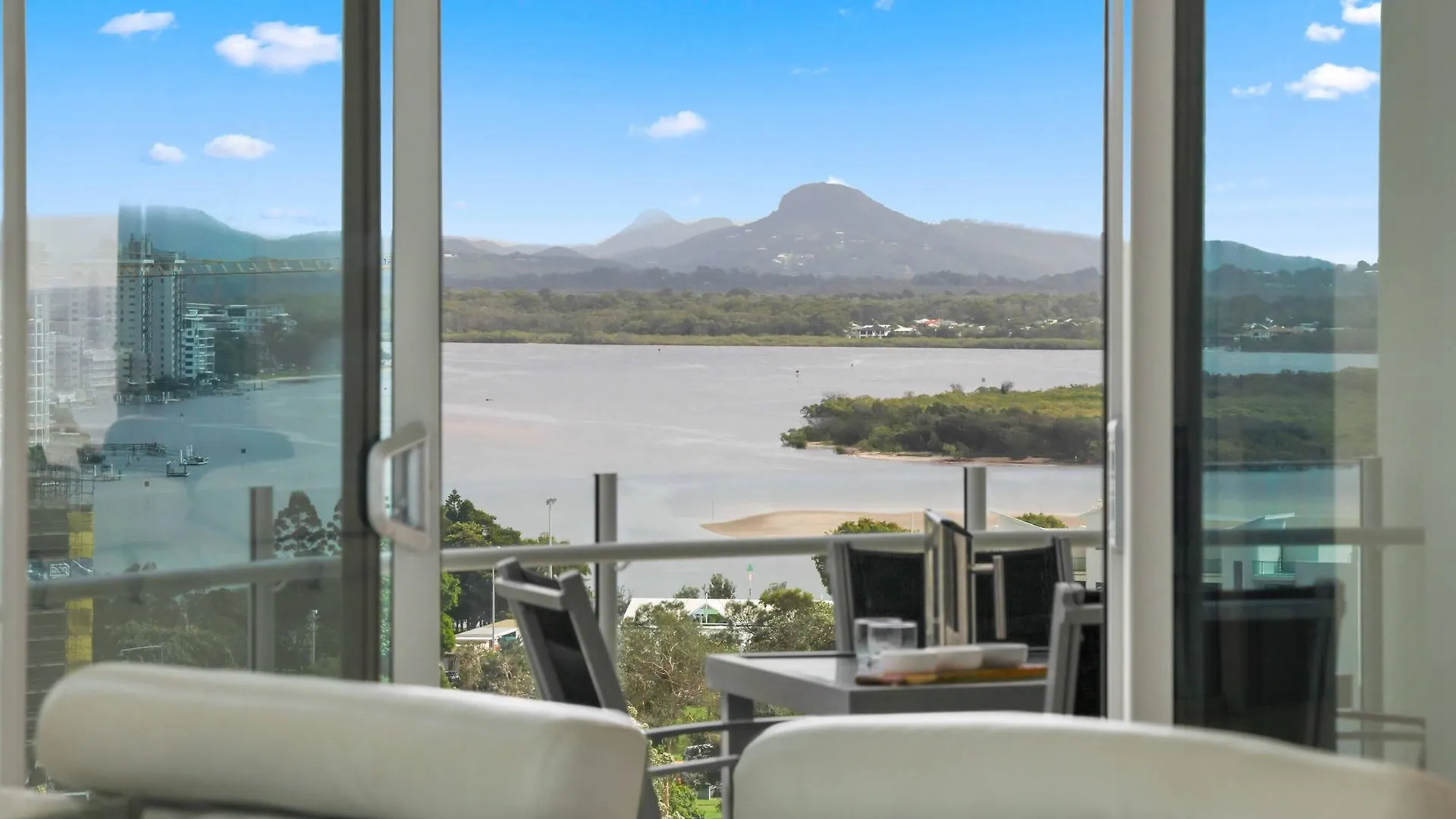 Aqua Vista Resort Maroochydore 4*,