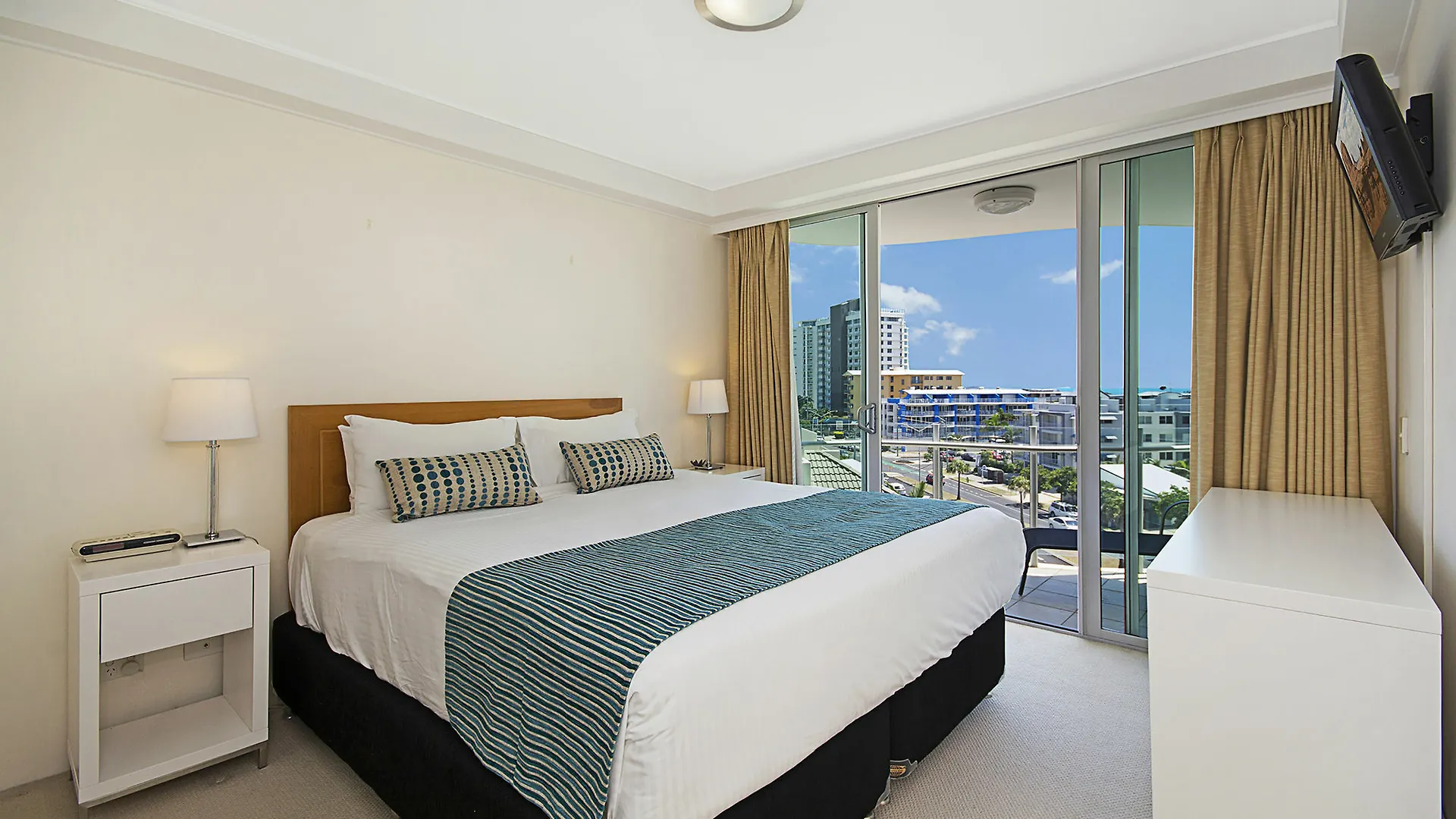 Aqua Vista Resort Maroochydore