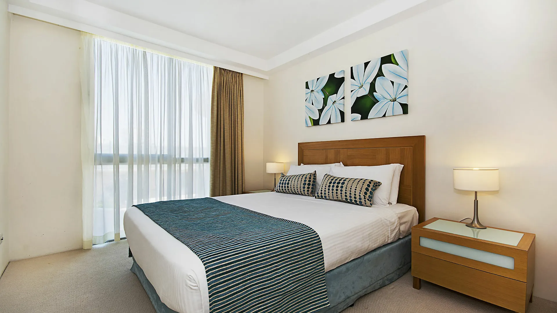 ****  Aqua Vista Resort Maroochydore Australia